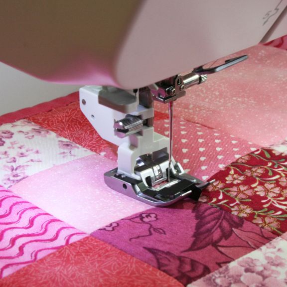 Maquina de coser Elna 770 excellence