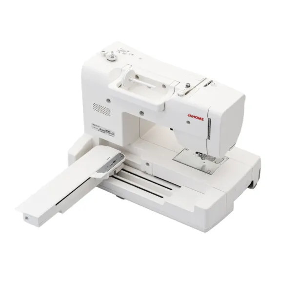 Bordadora Janome MC100e