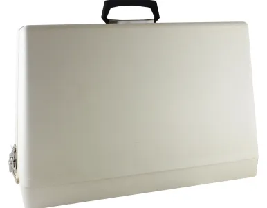 Maleta rigida para maquina de coser