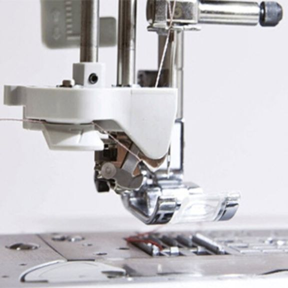 maquina de coser electronica Brother innovis F460