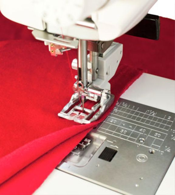 Maquina de coser Elna 720 PRO 