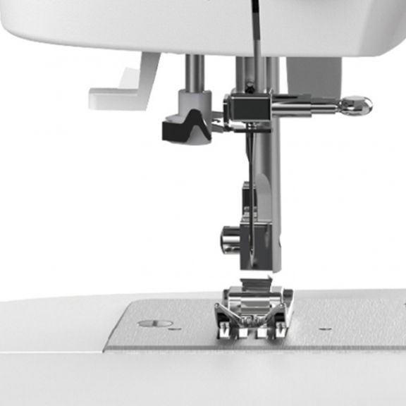 Maquina de coser Necchi K432A