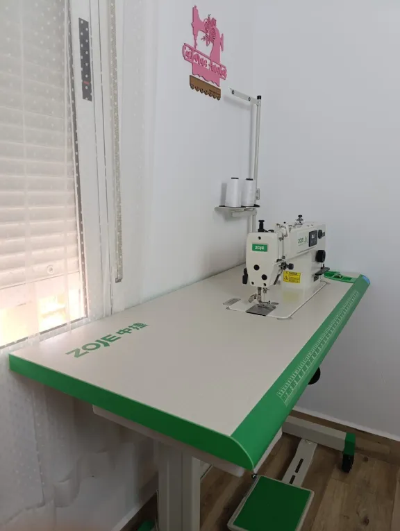 Maquina de coser Zoje A6000p