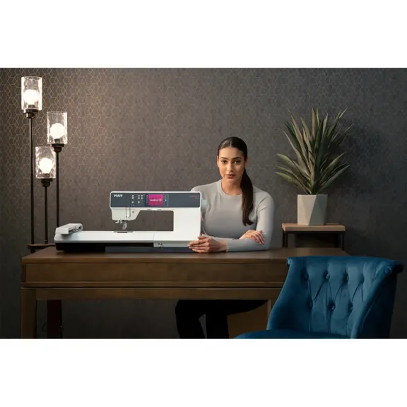 Pfaff Creative 3 0 maquina de coser y bordar  1