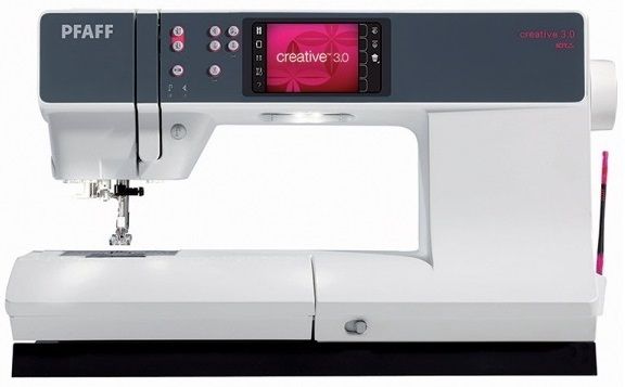 Pfaff Creative 3.0 maquina de coser y bordar