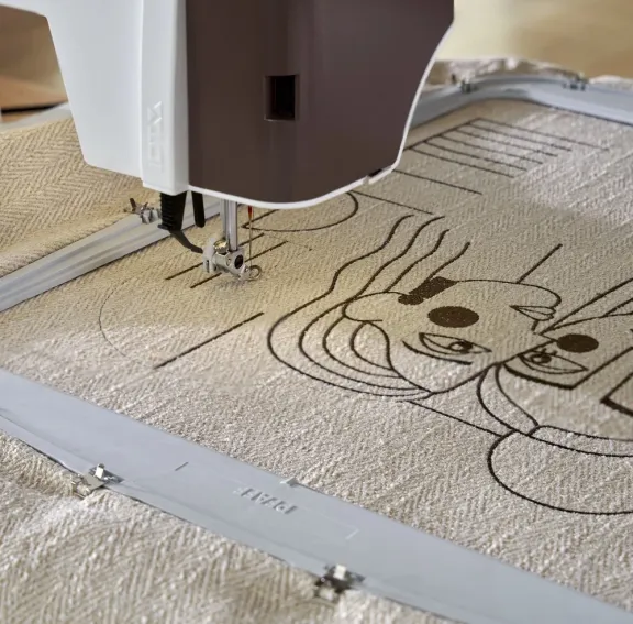 Pfaff Icon 3 maquina de coser bordar y patchwork
