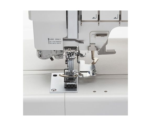 Remalladora overlock elna covermax