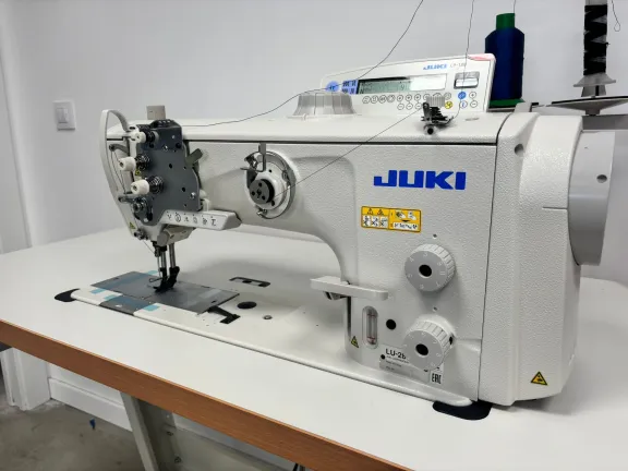 triple arrastre juki LU2810